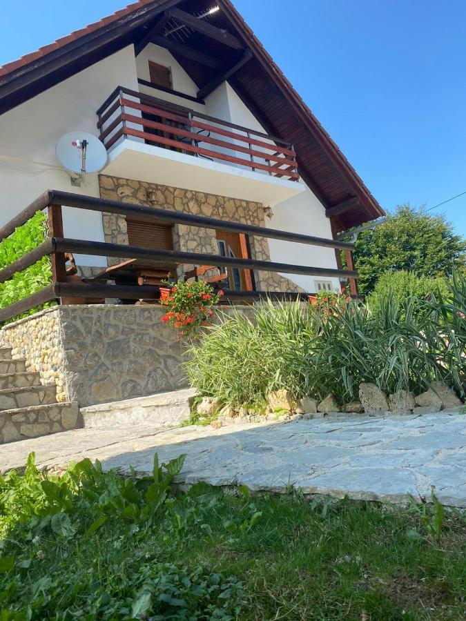 Plitvice Fairytale Acomodação com café da manhã Plitvička Jezera Exterior foto